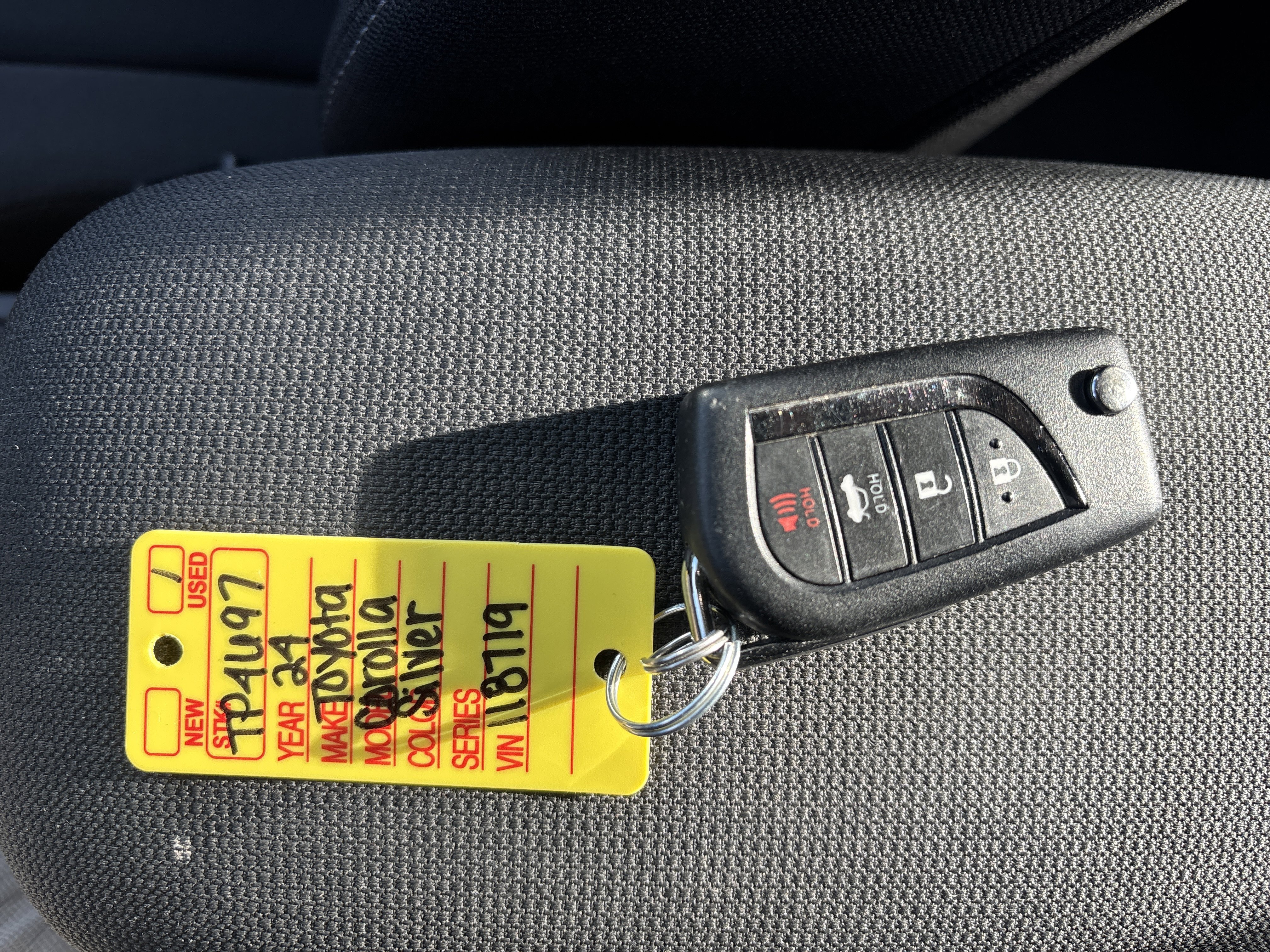 Certified 2024 Toyota Corolla LE image 28