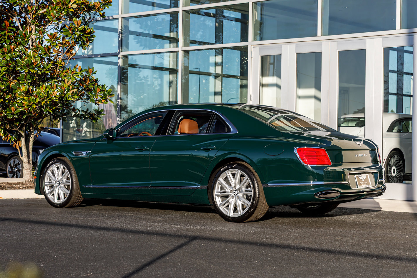 New 2026 Bentley Flying Spur Plug-In Hybrid image 9