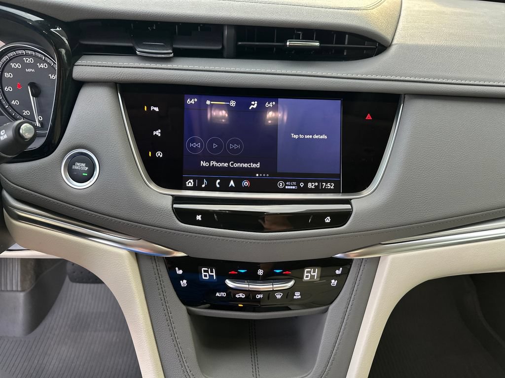 Used 2024 Cadillac XT5 Premium Luxury w/ Technology Package FWD image 24