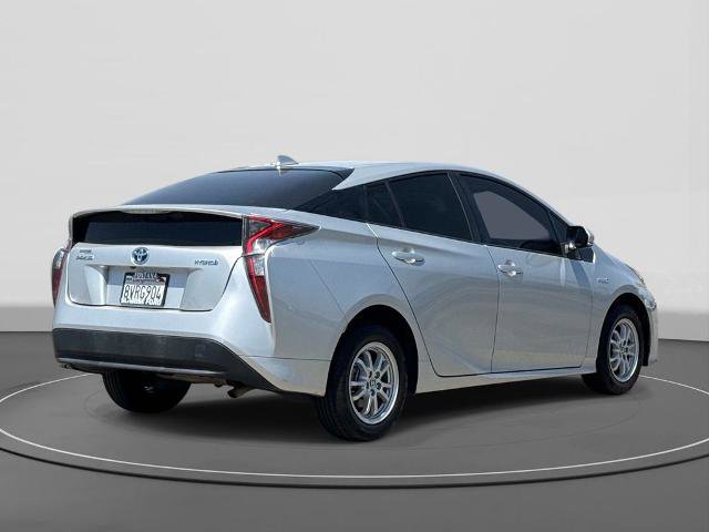 Used 2017 Toyota Prius One FWD image 5