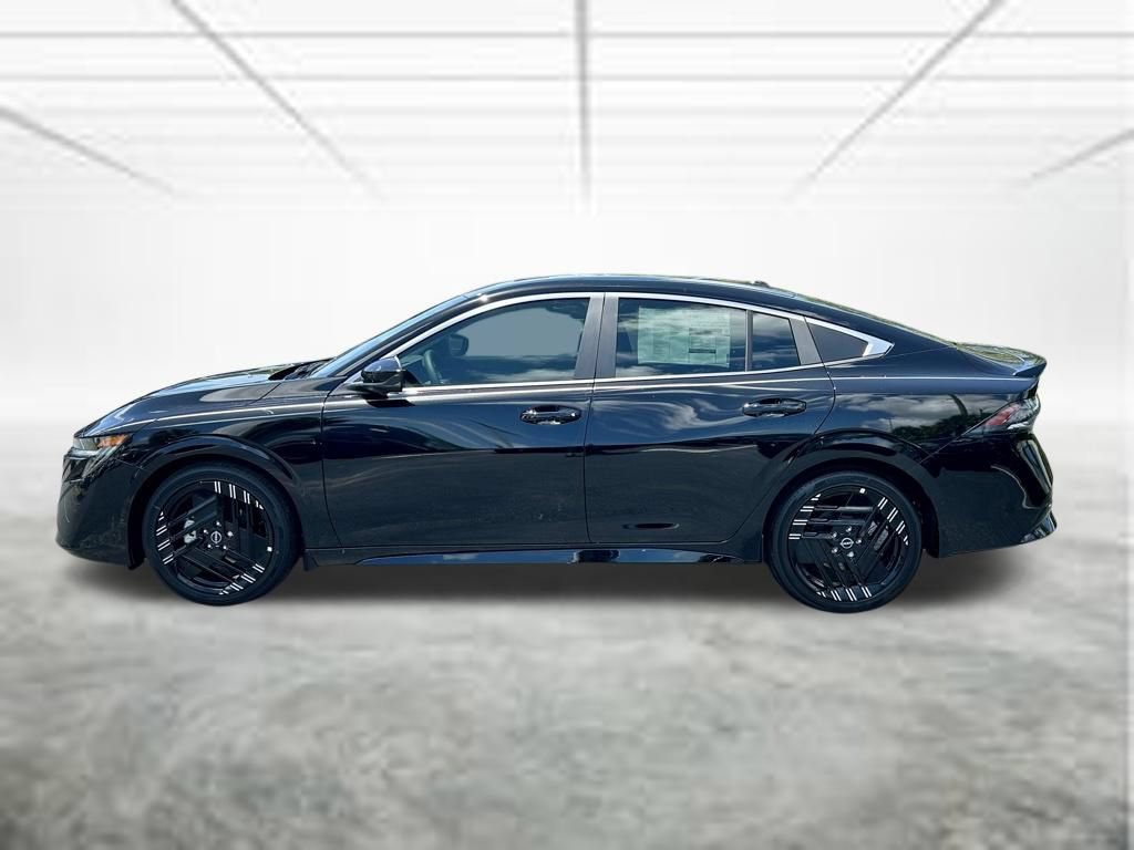 New 2026 Nissan Sentra SR w/ SR Premium Package FWD image 9