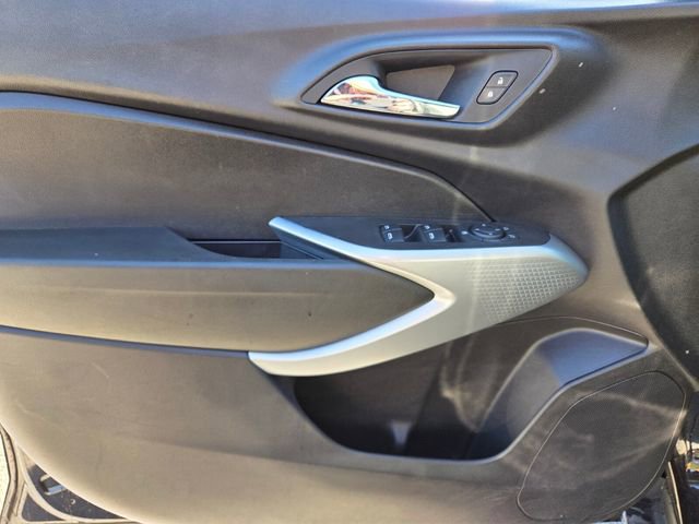 Used 2024 Chevrolet Trax LS image 27