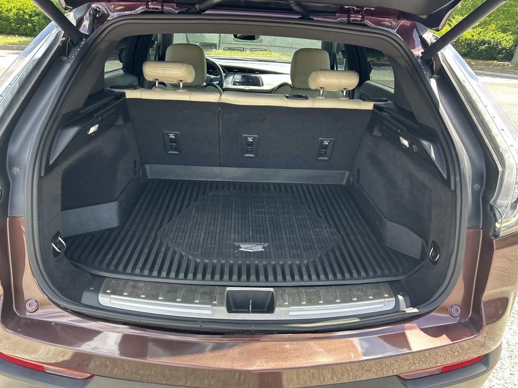 Used 2023 Cadillac XT4 Sport AWD/4WD image 15