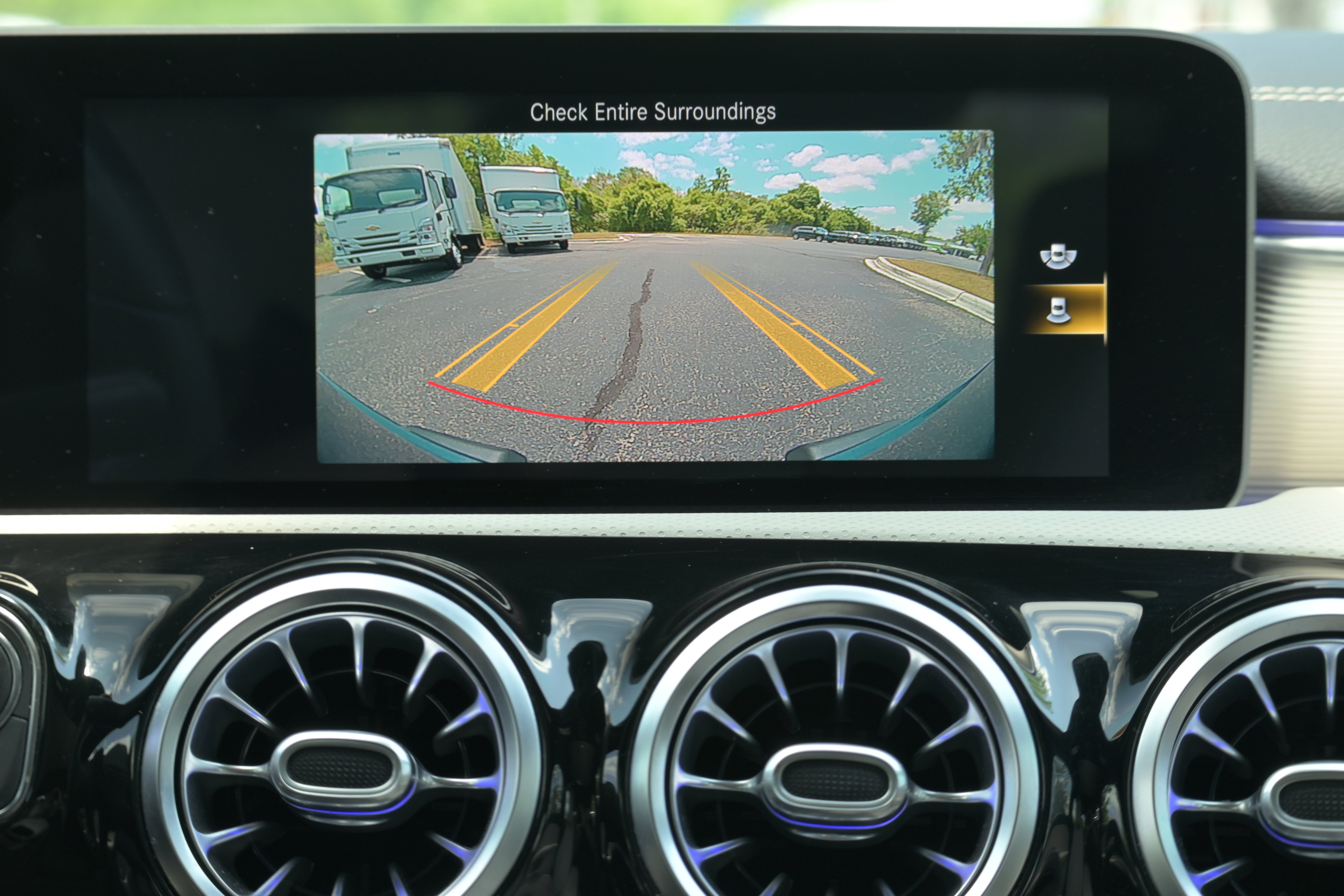 Used 2020 Mercedes-Benz CLA 250 4MATIC image 17