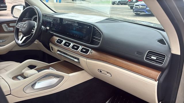 Certified 2023 Mercedes-Benz GLS 450 4MATIC image 12