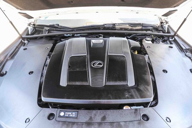 Used 2022 Lexus LS 500 w/ Accessory Package (Z1) image 31