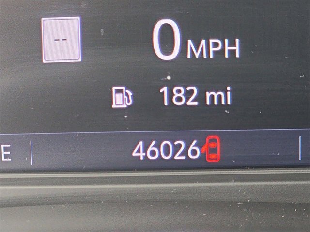 Used 2020 Buick Enclave Premium w/ Sun and Sites Package image 25