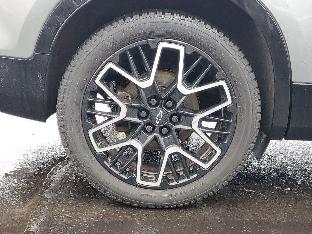 Certified 2023 Chevrolet Blazer RS w/ Driver Confidence II Package image 36