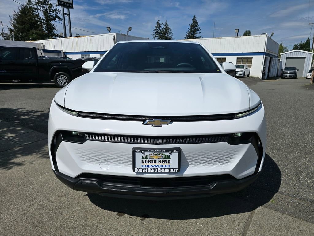Used 2025 Chevrolet Equinox EV LT FWD image 2
