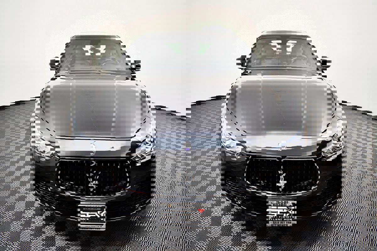 Used 2017 Maserati Ghibli image 4