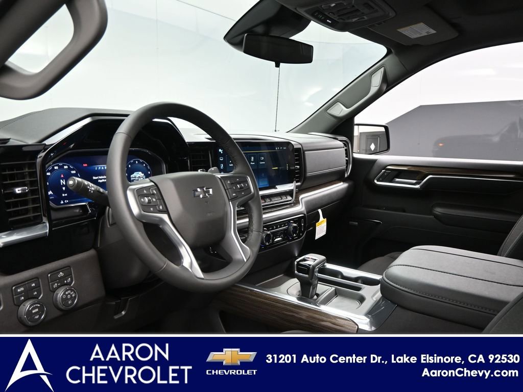 New 2026 Chevrolet Silverado 1500 RST w/ Dark Appearance Package image 9