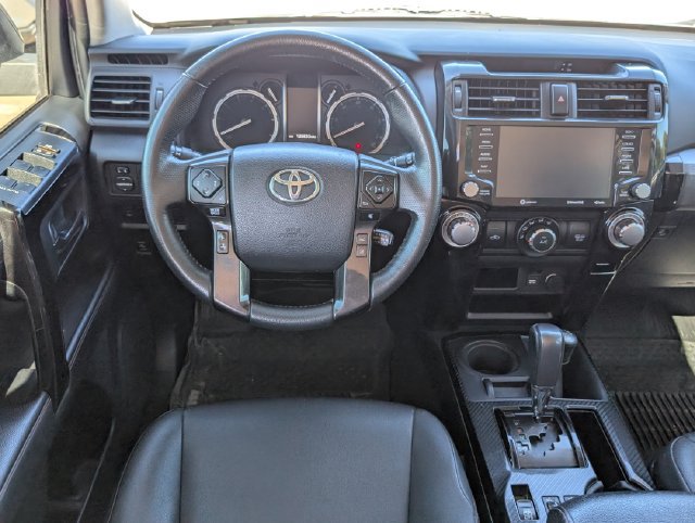 Used 2020 Toyota 4Runner Venture AWD/4WD image 40