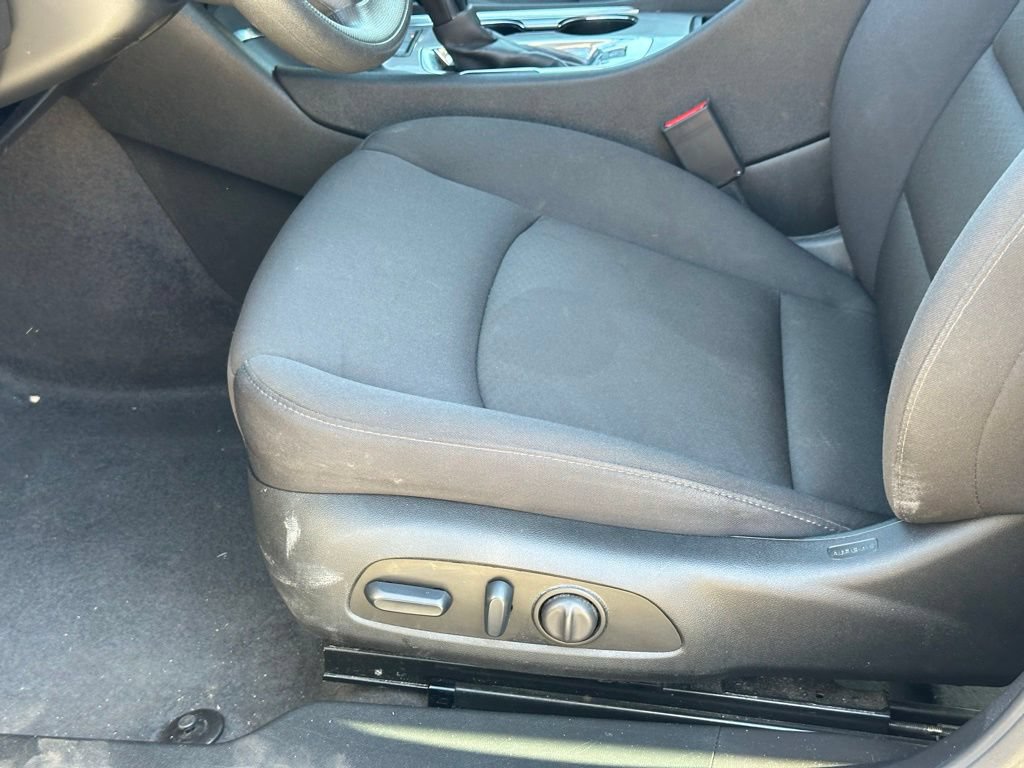 Used 2024 Chevrolet Malibu LT FWD image 12