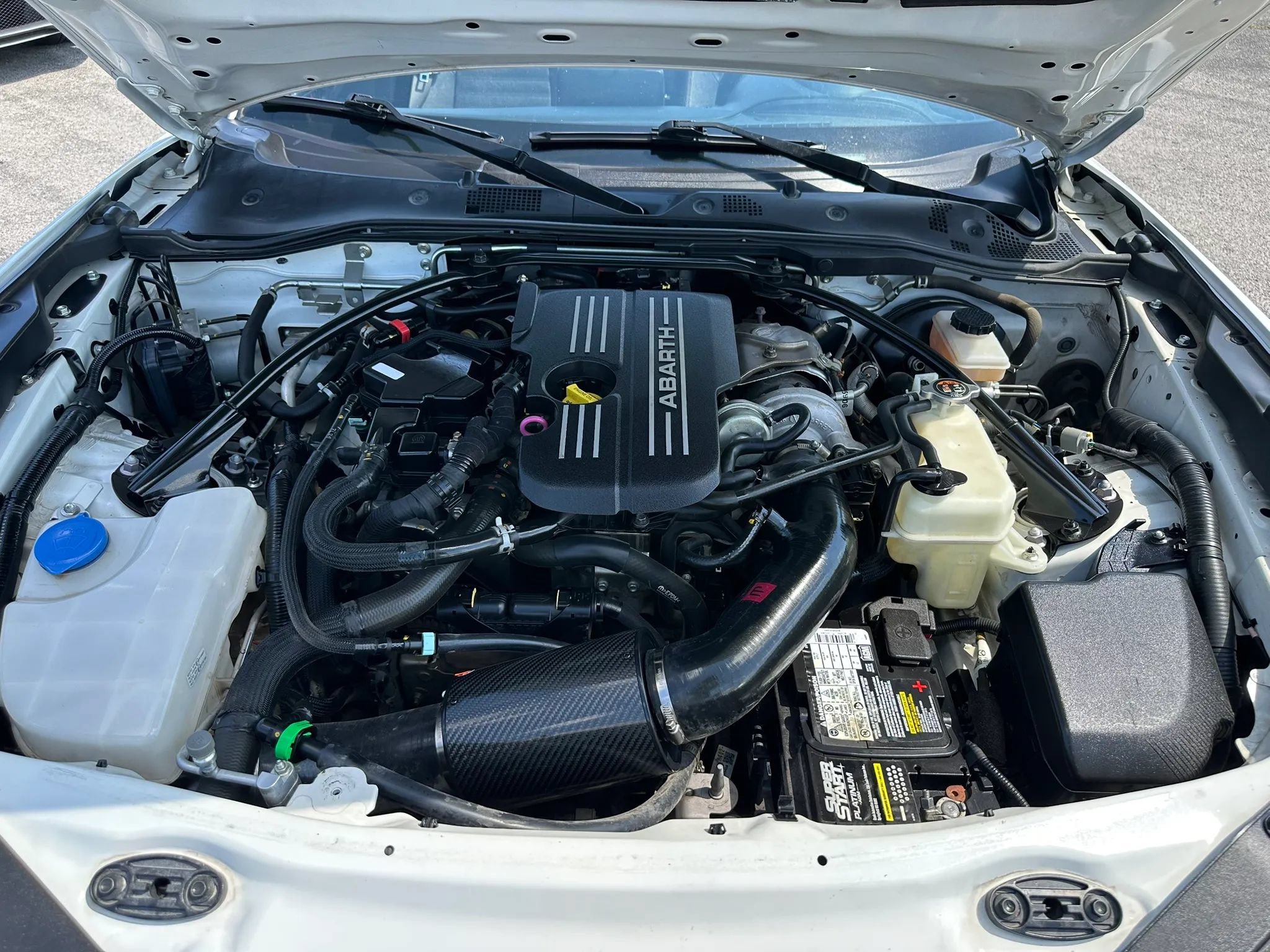 Used 2018 FIAT 124 Spider Abarth w/ Convenience Group RWD image 25
