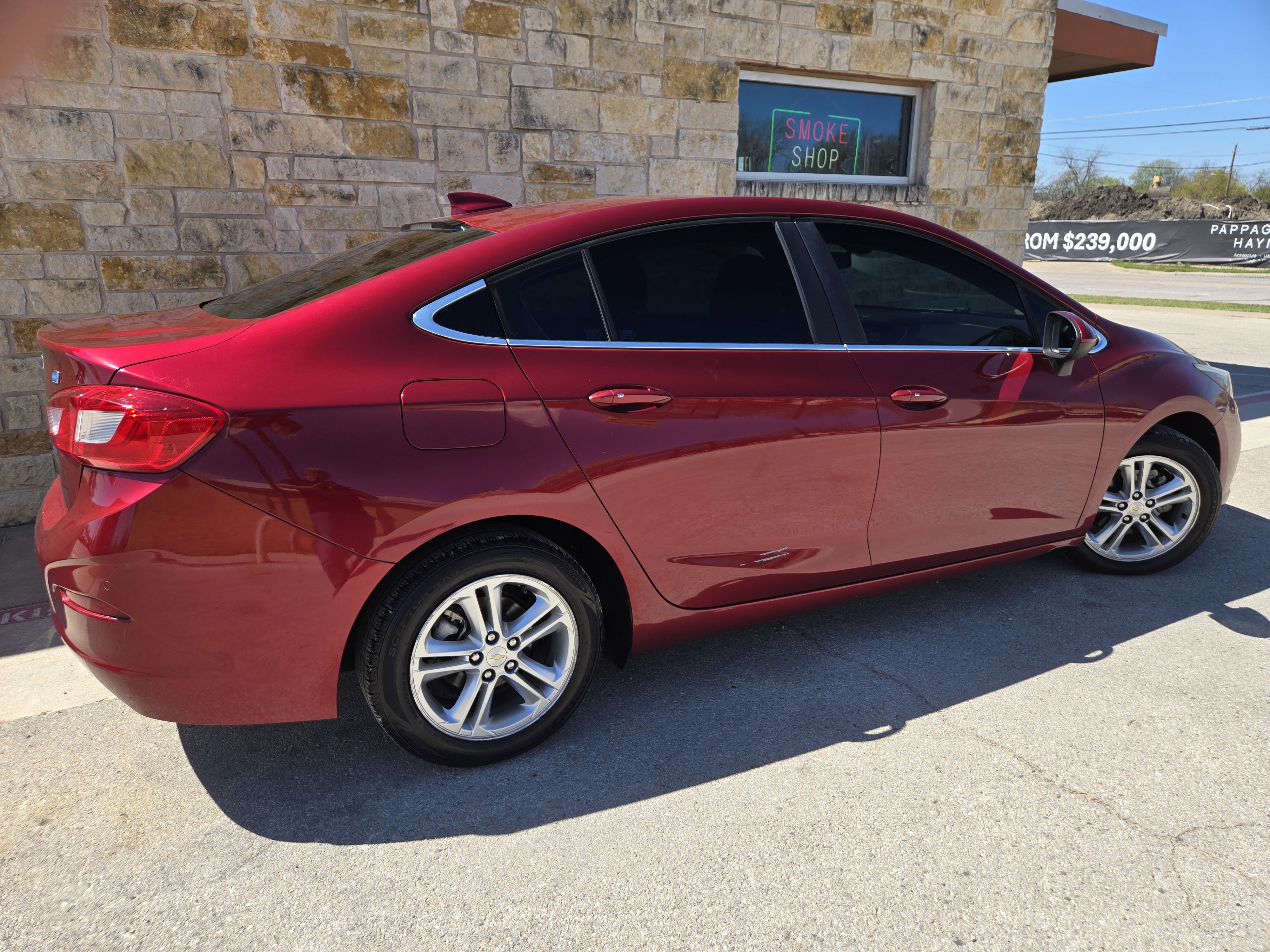 Used 2017 Chevrolet Cruze LT FWD image 18