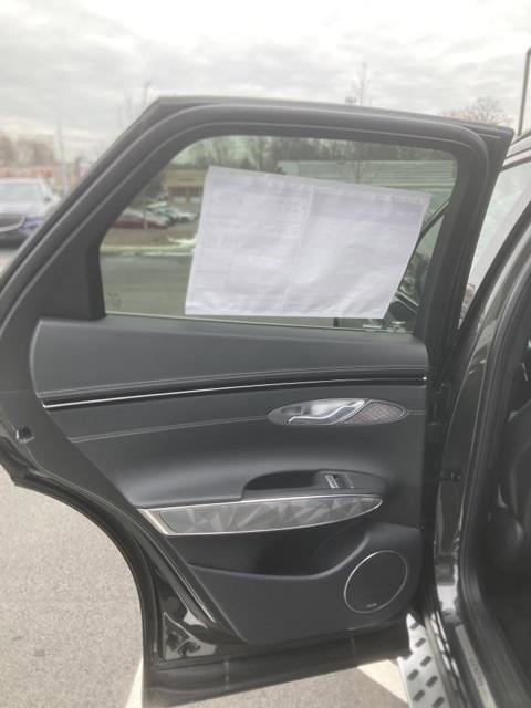 Used 2025 Genesis GV70 3.5T Sport w/ Sport Advanced Package image 25