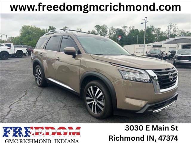 Used 2023 Nissan Pathfinder Platinum
