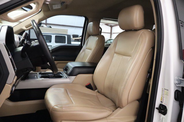 Used 2020 Ford F250 Lariat w/ Lariat Value Package AWD/4WD image 36
