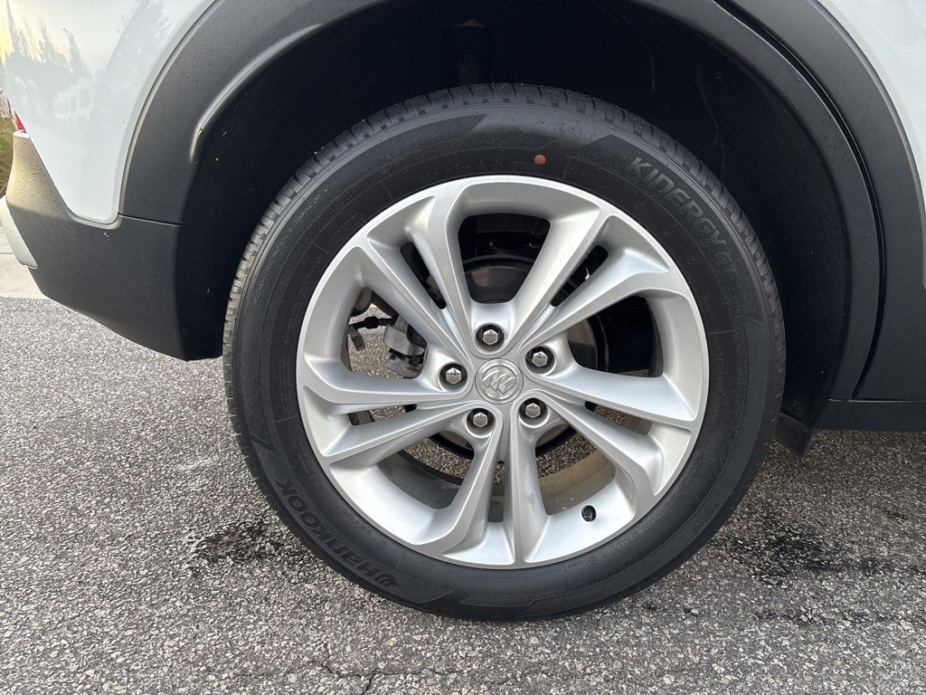 Used 2021 Buick Encore GX Preferred image 12