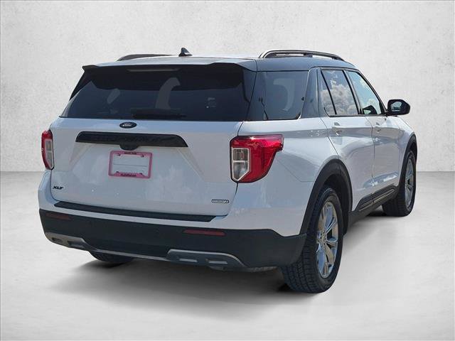 Used 2020 Ford Explorer XLT w/ Equipment Group 202A RWD image 5