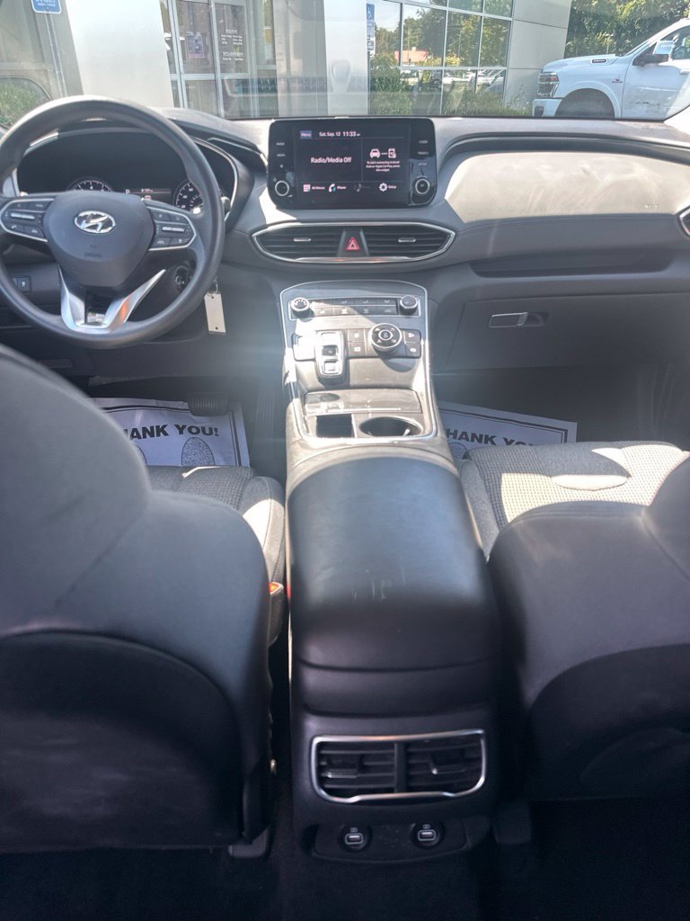 Used 2023 Hyundai Santa Fe SE w/ Cargo Package AWD/4WD image 7