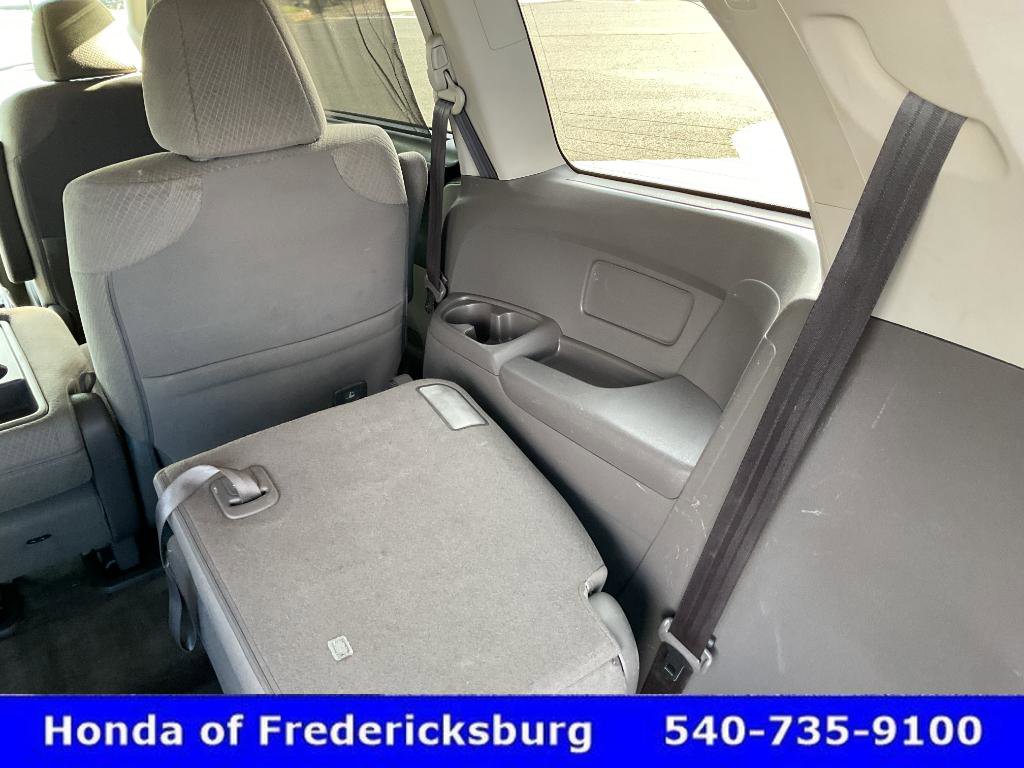 Used 2016 Honda Odyssey SE image 25