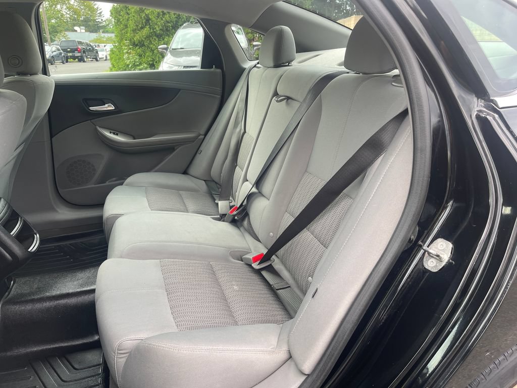 Used 2016 Chevrolet Impala LS FWD image 16