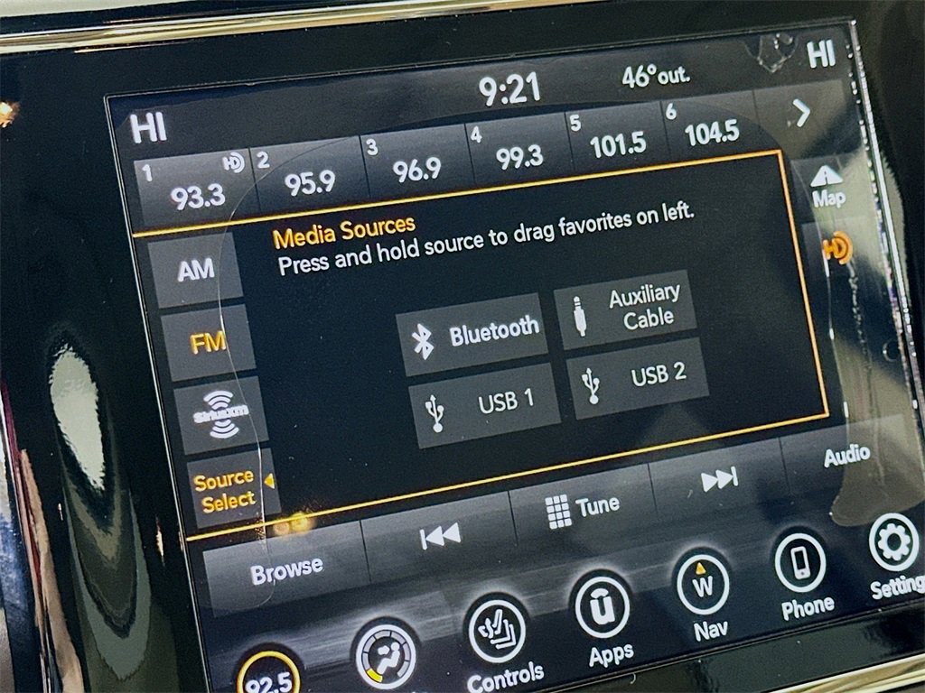 Used 2019 Jeep Grand Cherokee Overland image 29