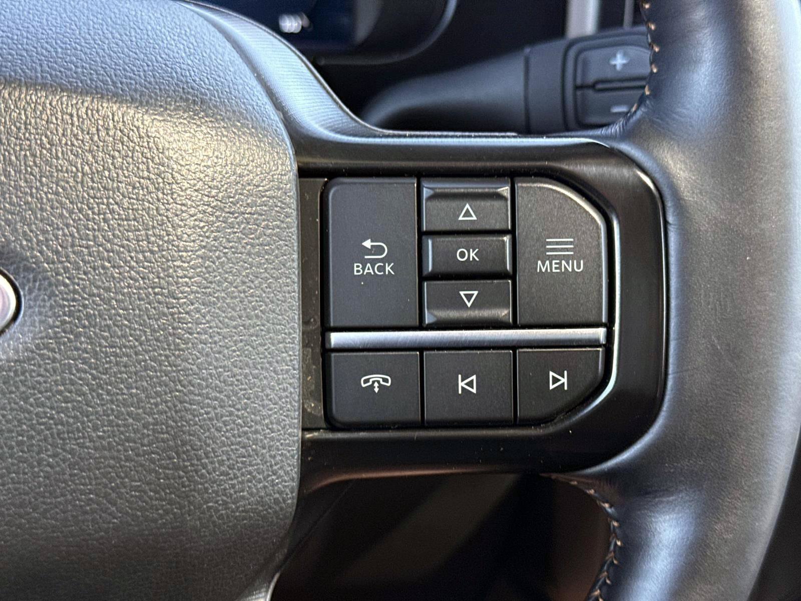 Used 2024 Ford F350 Platinum AWD/4WD image 33
