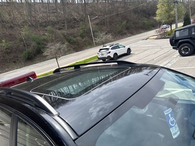 Used 2021 Subaru Forester Premium image 14