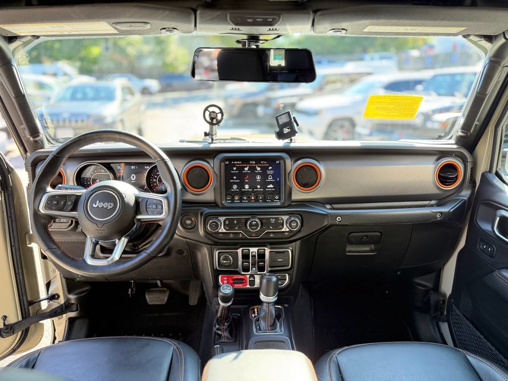 Used 2022 Jeep Gladiator Mojave w/ LED Lighting Group AWD/4WD image 9