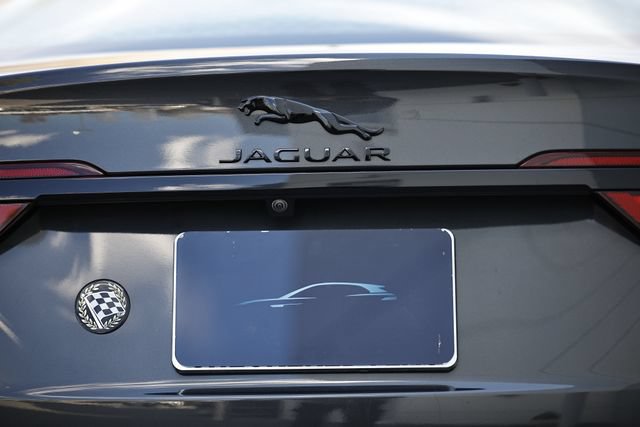 New 2024 Jaguar XF R-Dynamic SE AWD/4WD image 11