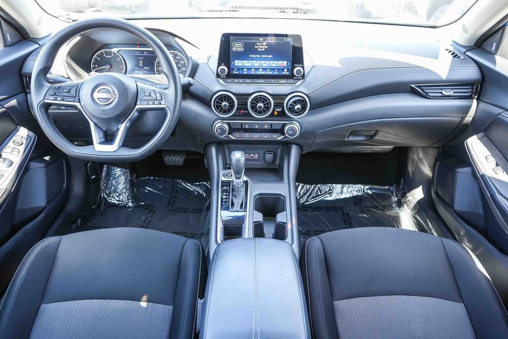 Used 2025 Nissan Sentra SV FWD image 14