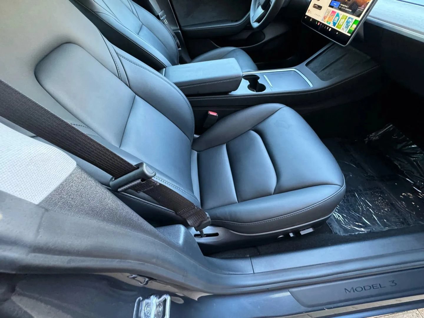 Used 2023 Tesla Model 3 Standard Range RWD image 14
