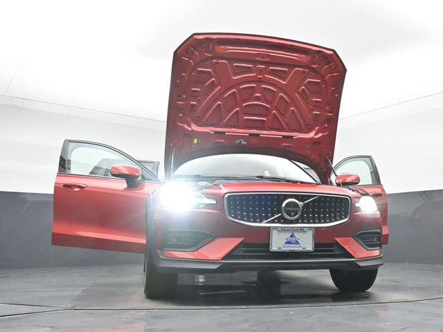 Used 2024 Volvo V60 B5 Cross Country Plus w/ Climate Package AWD/4WD image 53