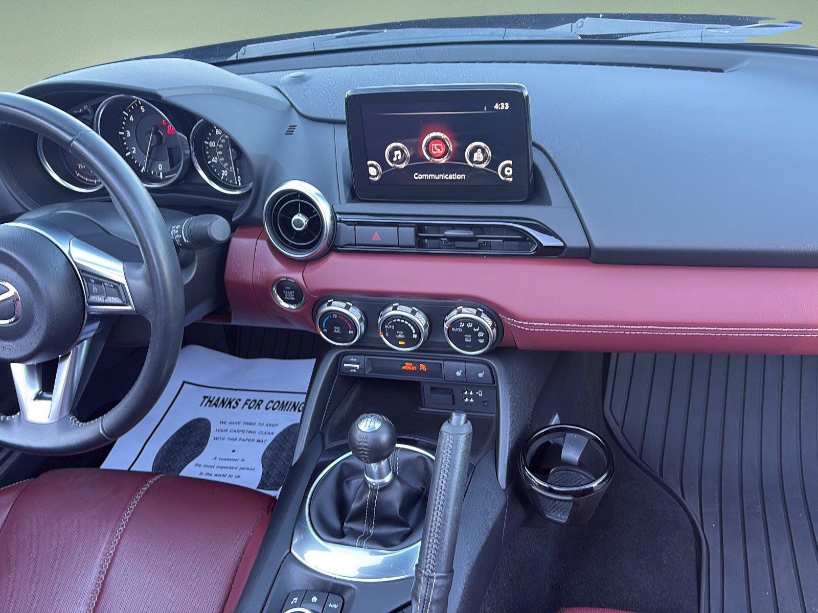 Used 2020 MAZDA MX-5 Miata RF Grand Touring RWD image 19