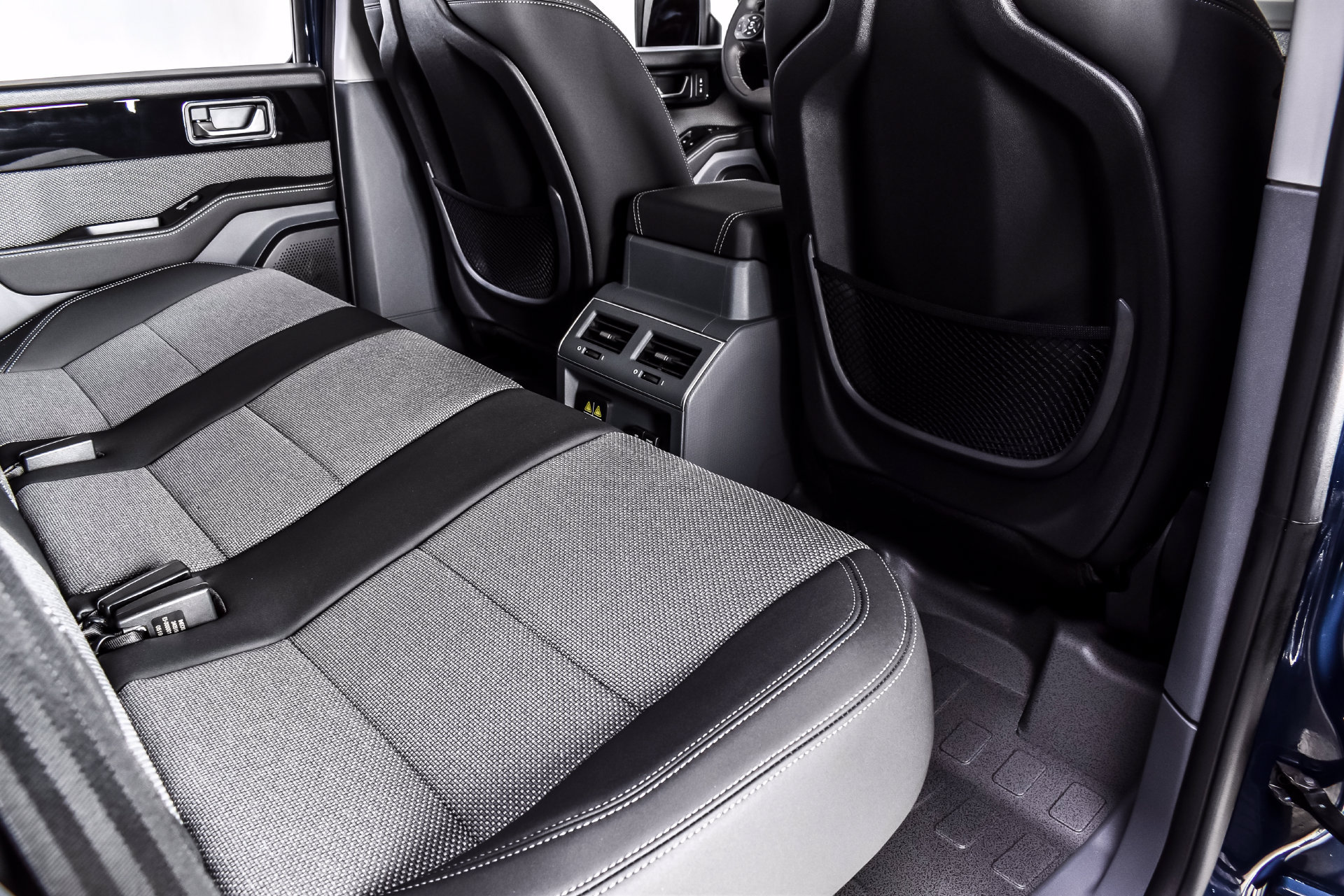 New 2026 INEOS Grenadier Station Wagon AWD/4WD image 19