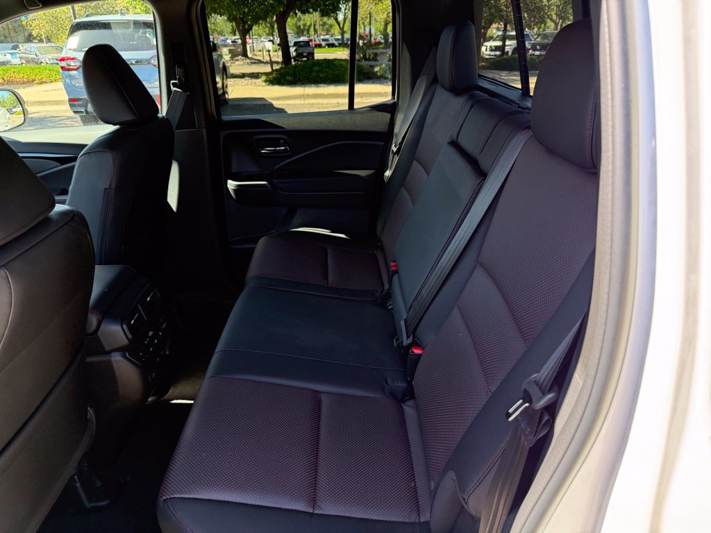 New 2026 Honda Ridgeline Black Edition image 15