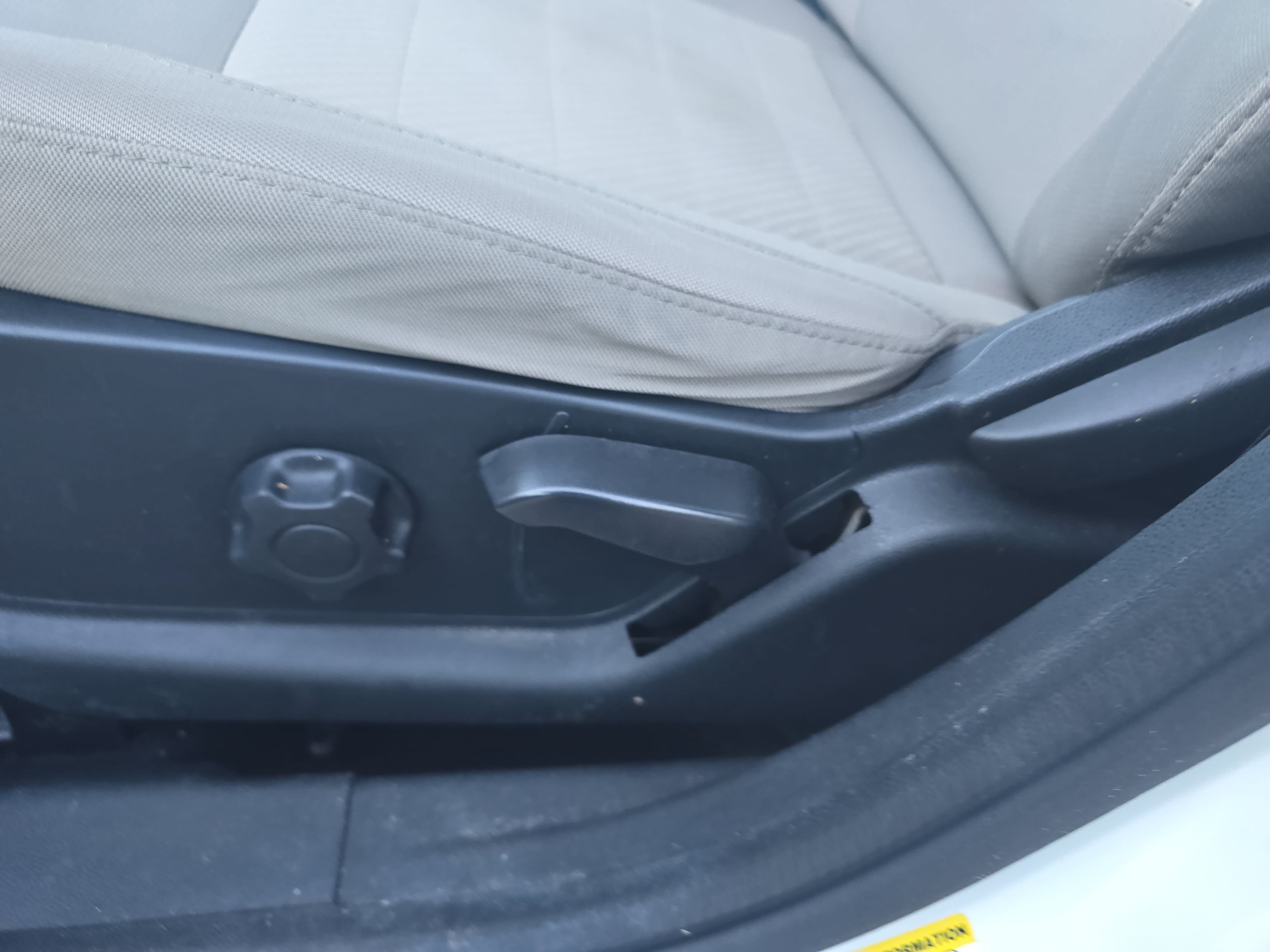 Used 2018 Ford EcoSport S FWD image 29