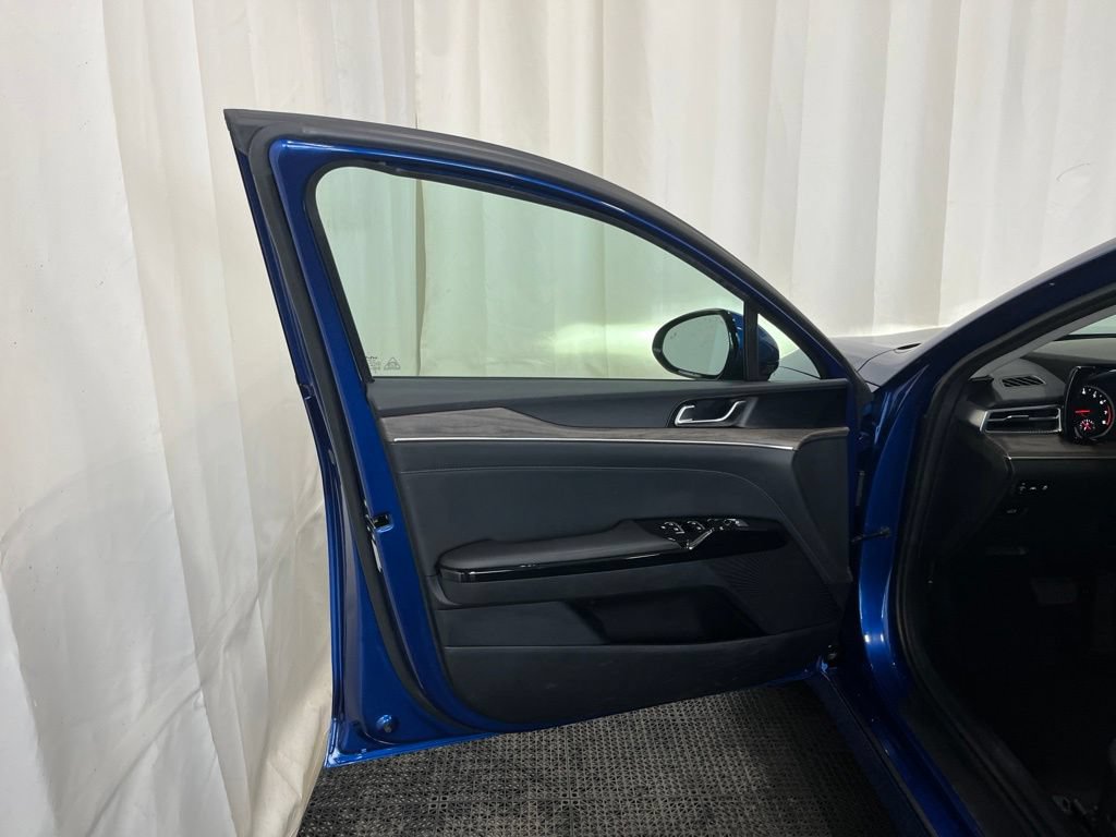 Used 2023 Kia K5 EX FWD image 19