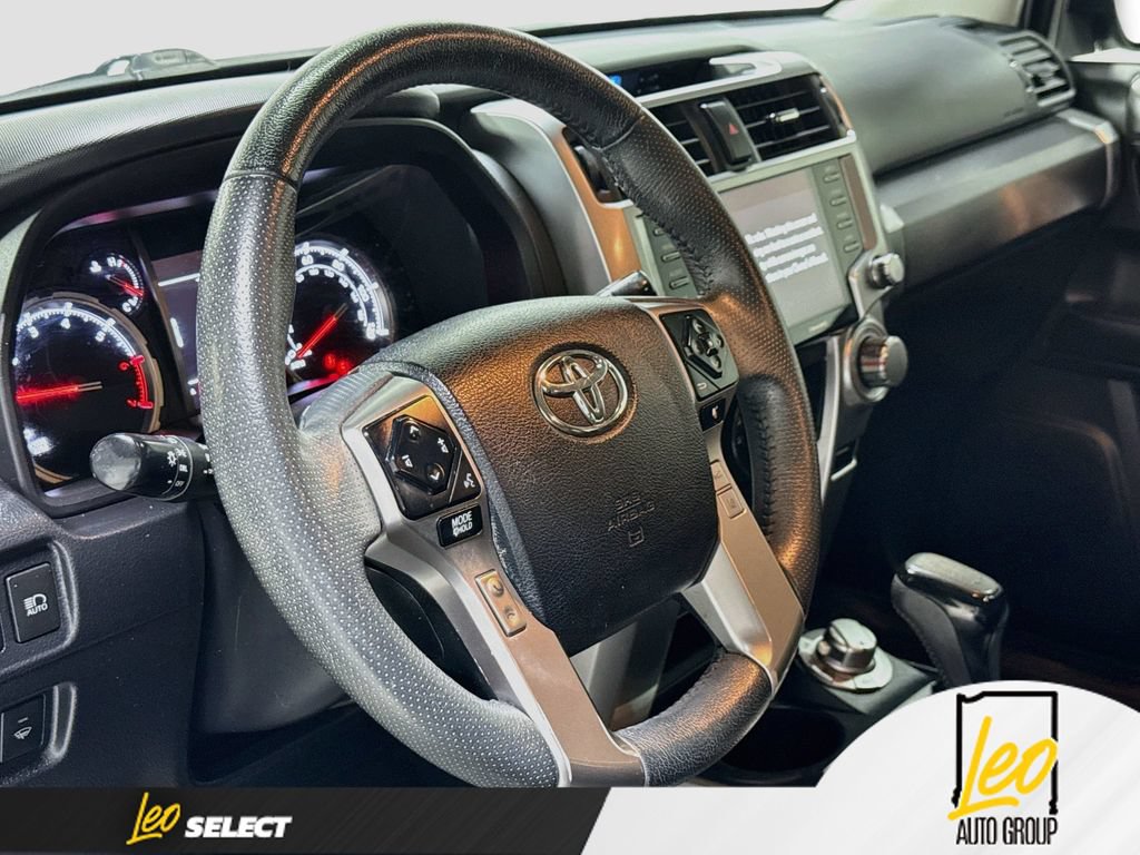 Used 2022 Toyota 4Runner TRD Sport w/ Technology Package AWD/4WD image 14