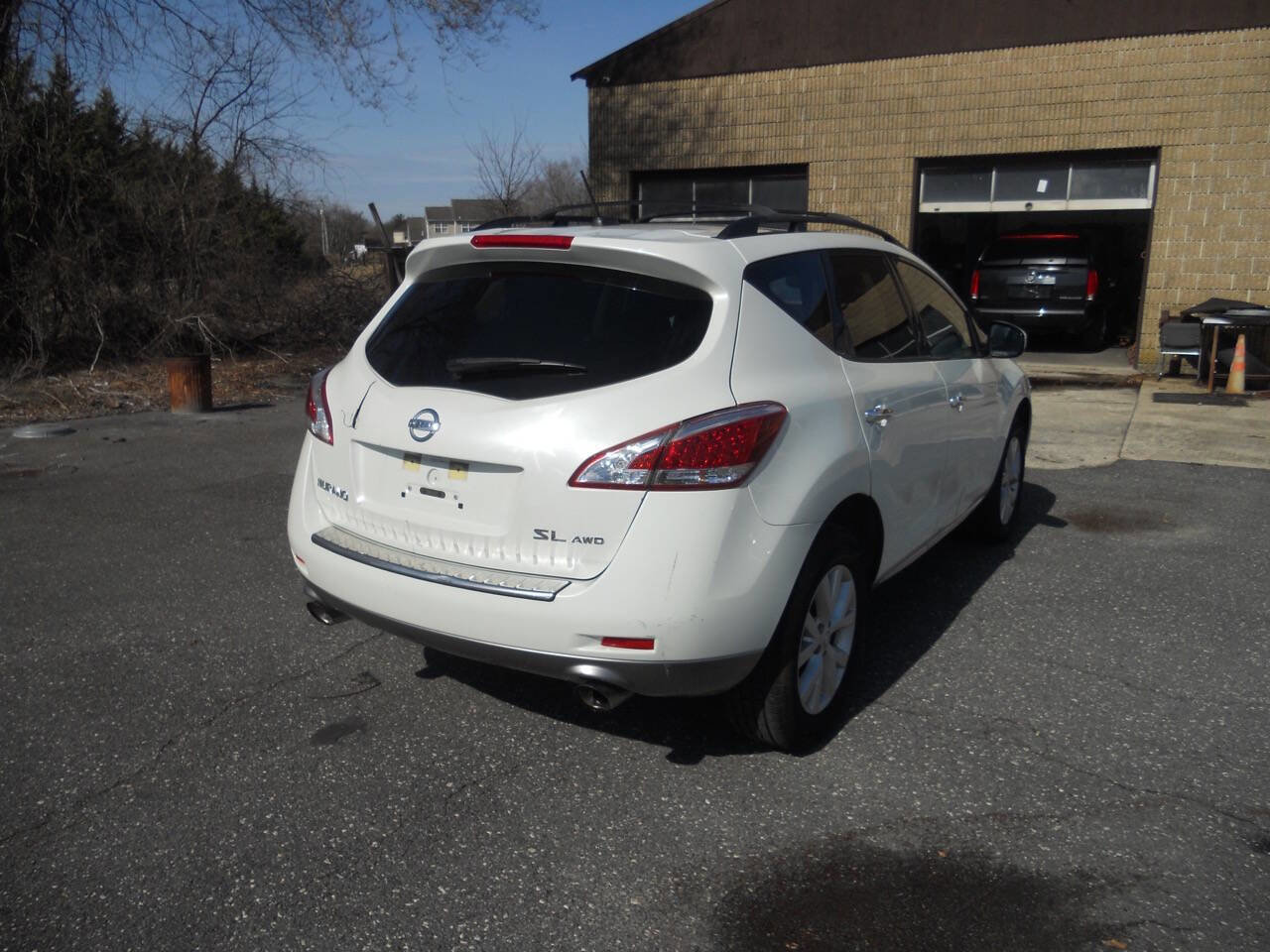 Used 2011 Nissan Murano SL w/ Navigation Pkg image 7
