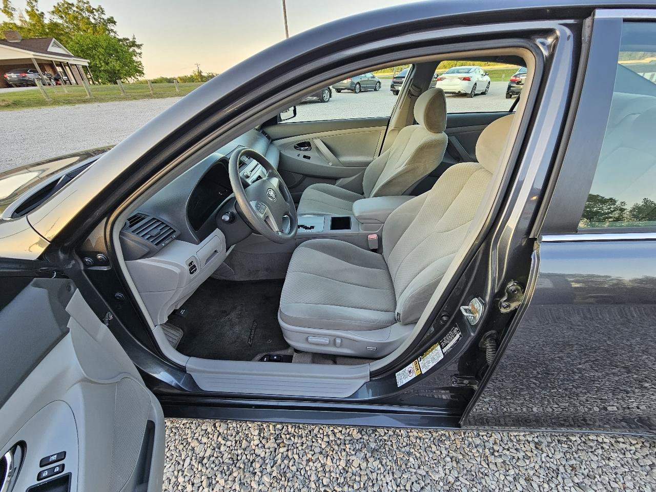 Used 2007 Toyota Camry LE FWD image 14