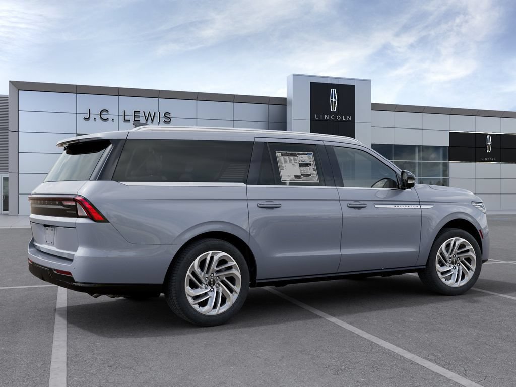 New 2027 Lincoln Navigator L Reserve AWD/4WD image 6
