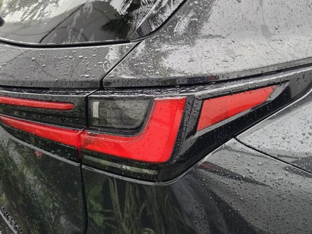 Used 2025 Lexus NX 350h AWD w/ Accessory Package (Z2) image 7