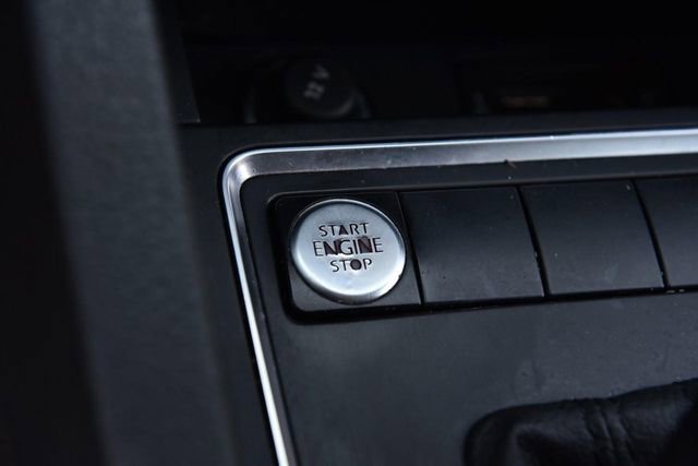 Used 2017 Volkswagen Jetta SE FWD image 18