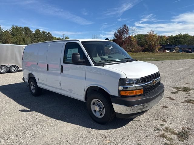 New 2025 Chevrolet Express 2500 w/ Driver Convenience Package RWD image 13