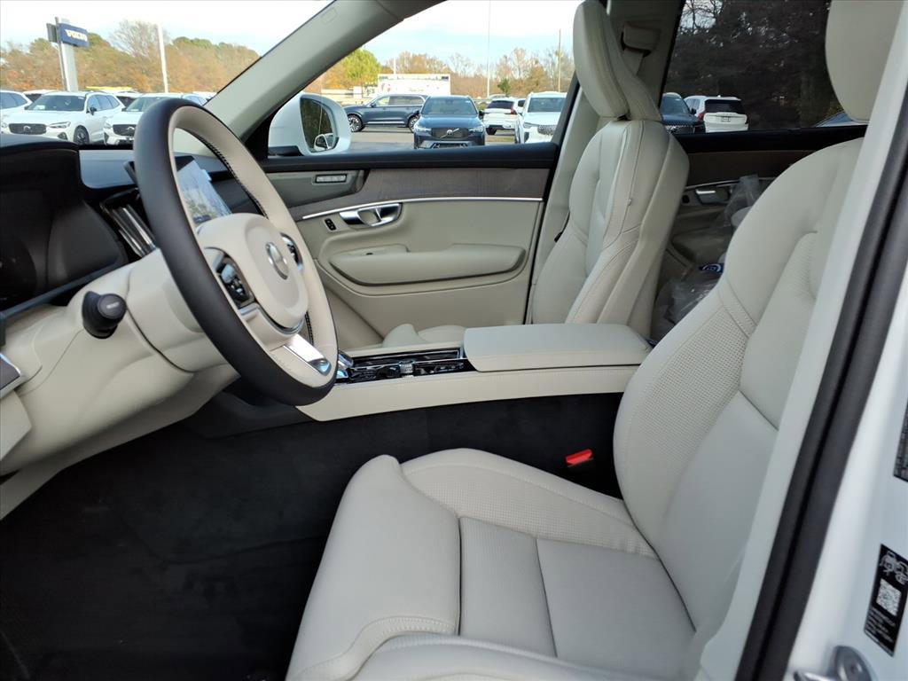 New 2026 Volvo XC90 B6 Ultra image 17