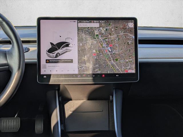 Used 2018 Tesla Model 3 Long Range image 15