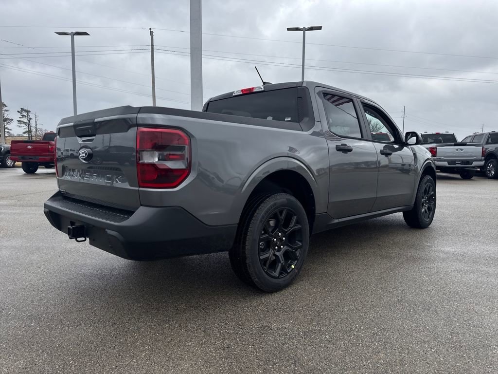 New 2026 Ford Maverick XLT w/ Black Appearance Package image 6